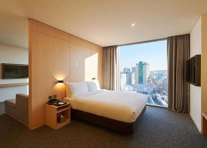 Nine Tree By Parnas Insadong Otel Seul