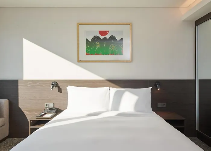 Nine Tree By Parnas Insadong Hotel