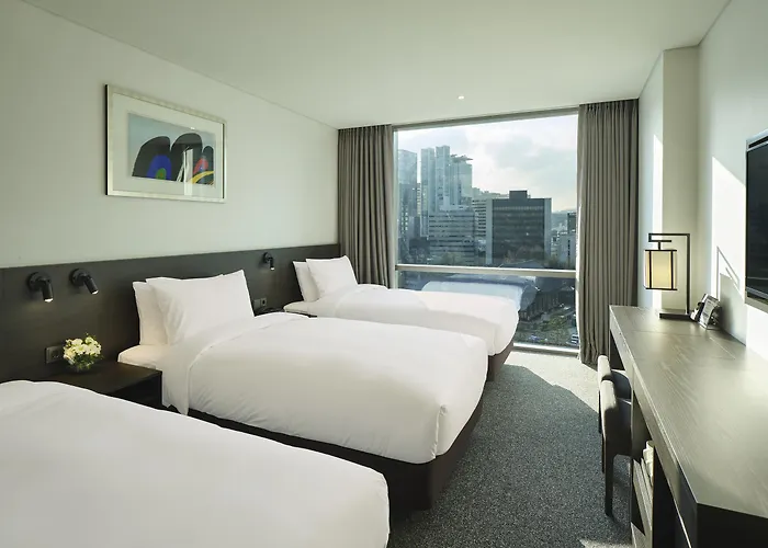 Nine Tree By Parnas Insadong Hotel