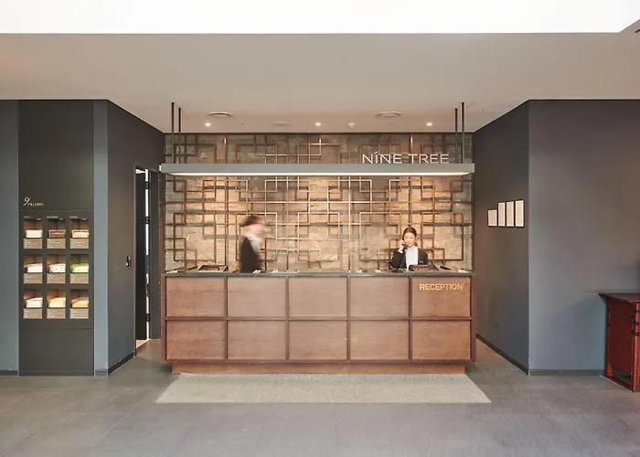 Nine Tree By Parnas Insadong Otel