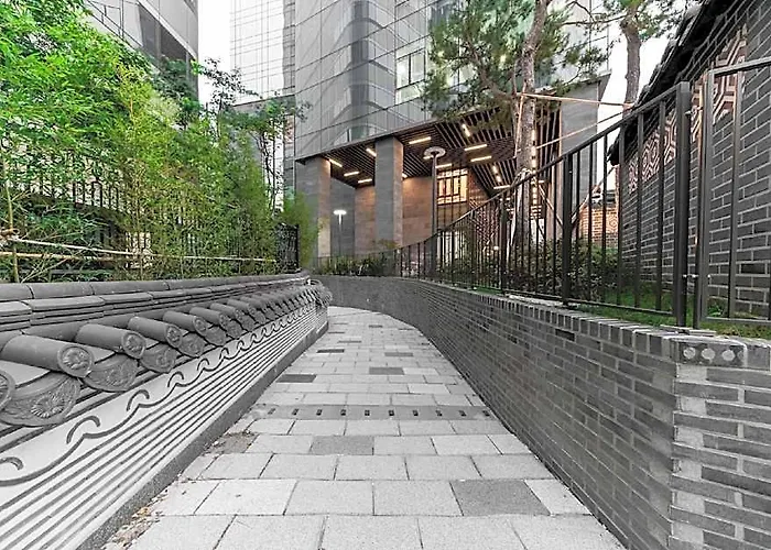 Nine Tree By Parnas Insadong Hotel 4*